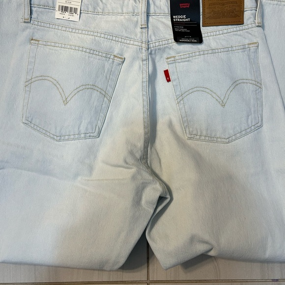 Levi’s Wedgie Straight Fit Women’s Jeans 30x26 - Picture 13 of 15